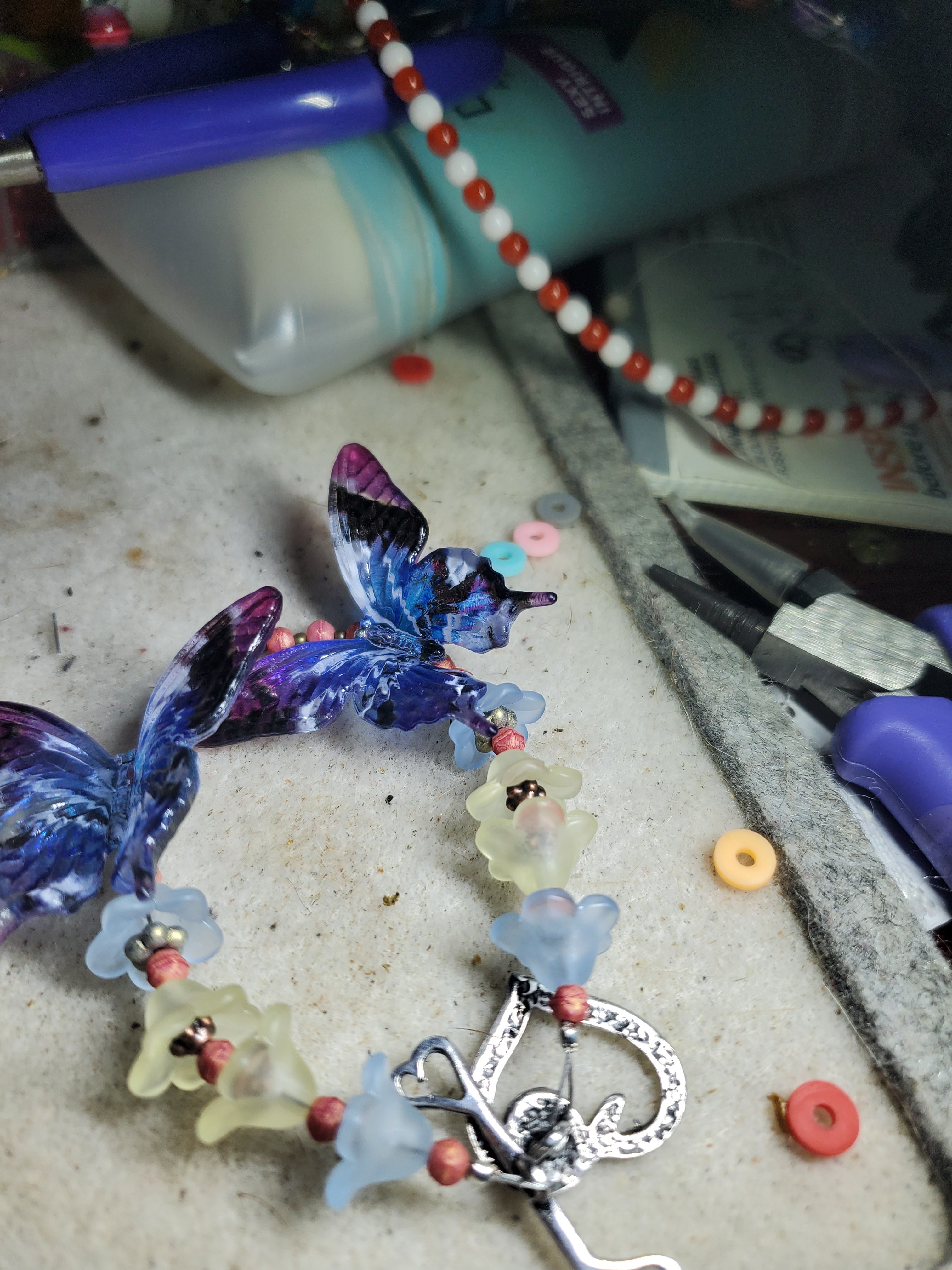 Butterfly 🦋 necklace with bracelet
