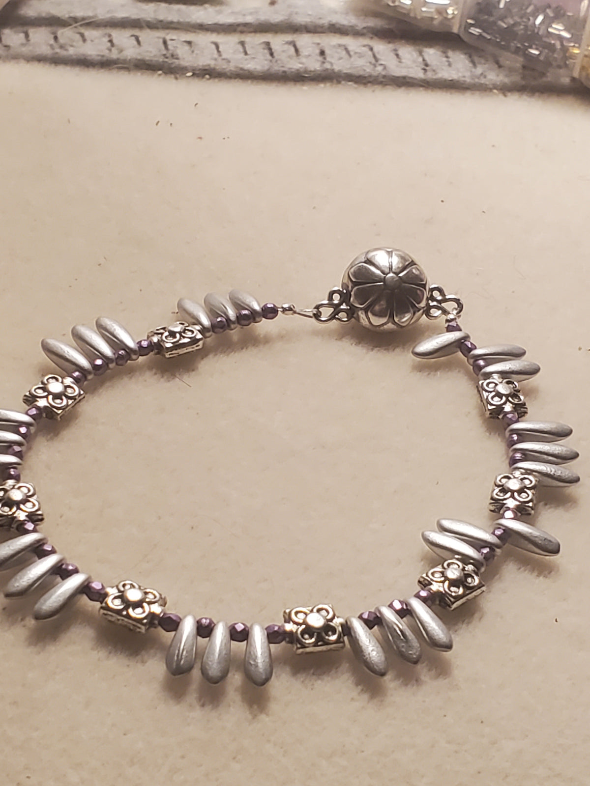 Dagger beaded bracelet